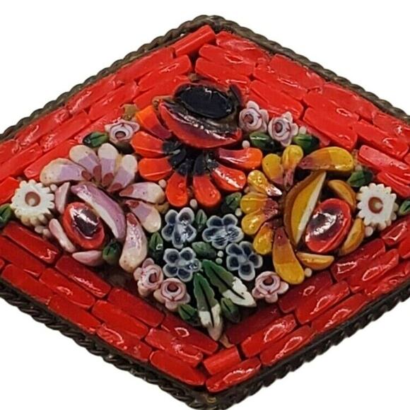 Vintage Italian Micro Mosaic Floral Brooch Pin Red Orange Border Glass Tesserae - Picture 1 of 6